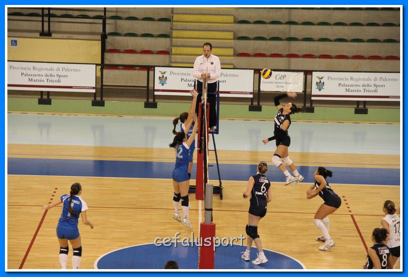 130120 volley 182_tn.jpg